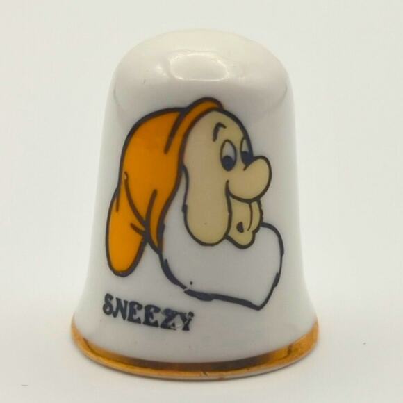 AFB Other - VTG AFB Thimble Sneezy Bone China Disneys Snow White Gold Trim Collectible